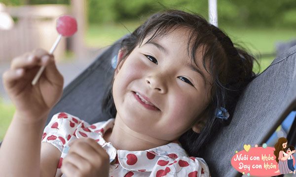 Khác biệt giữa trẻ ăn đồ ngọt và không ăn đồ ngọt, không chỉ là sức khỏe mà còn ảnh hưởng tâm lý - 4
