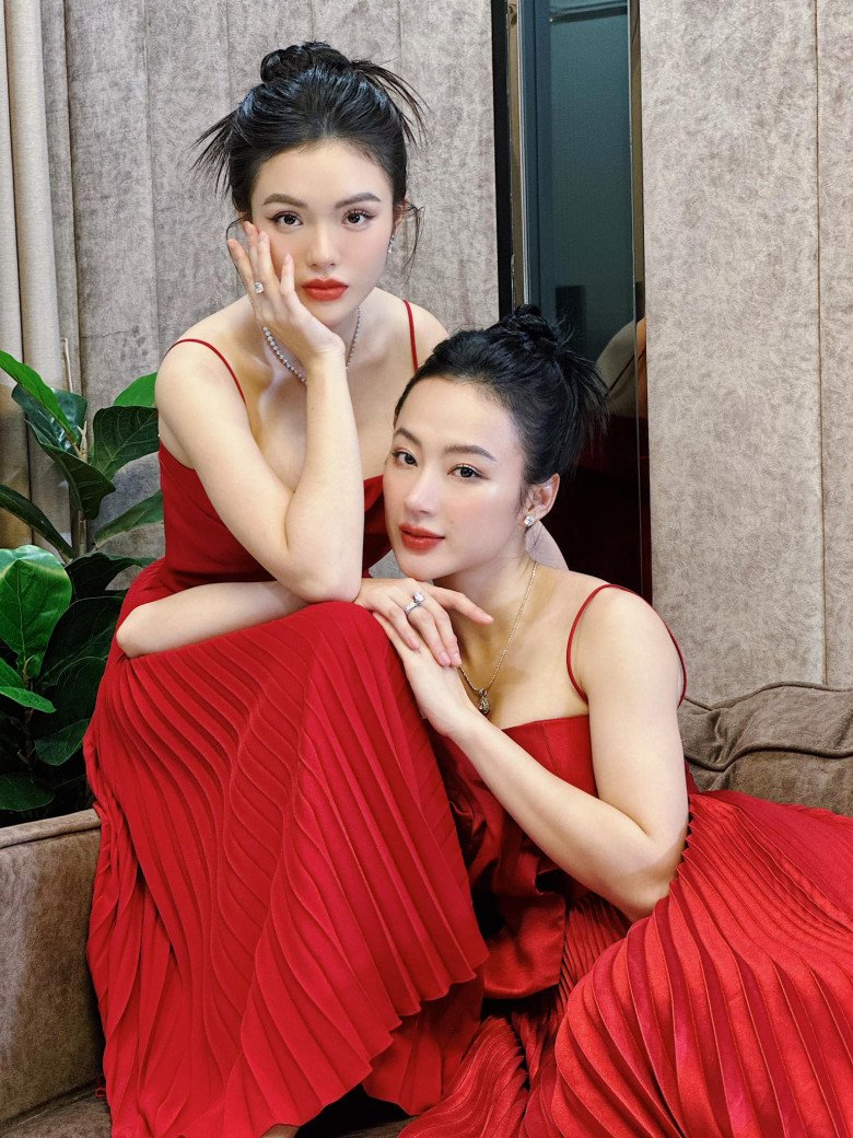 Angela Phương Trinh làm mẫu trang phục do em gái thiết kế - Ngôi sao