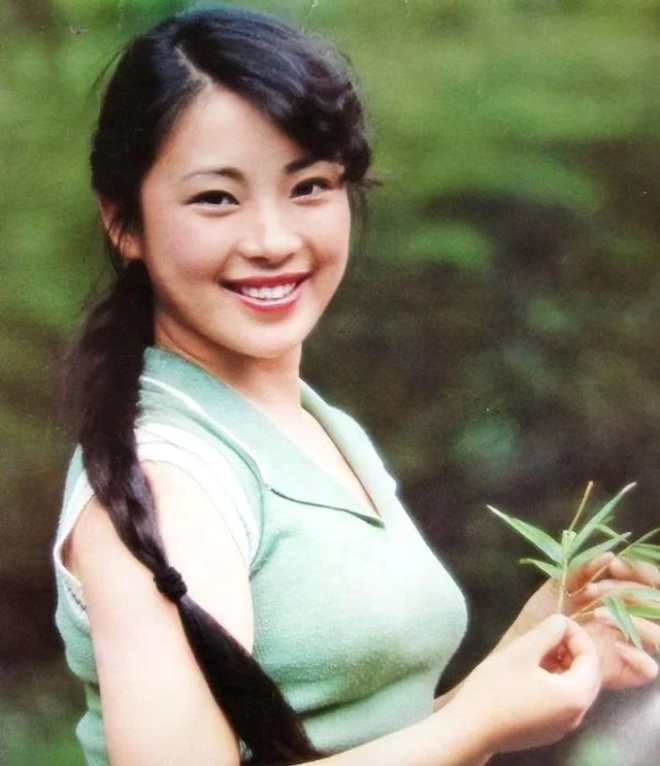 Hoàng Thu Yến có xuất thân là tiểu thư nhà giàu.