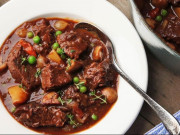 Bếp Eva - Thêm 1 thìa nước chua chua này vào, nồi thịt bò dai ngoách cũng mềm nhừ, “móm mém” vẫn ăn vô tư