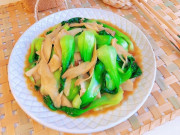 Bếp Eva - Loại rau có lượng canxi giàu gấp 3 lần sữa, đem xào với thứ này được món ăn bổ dưỡng