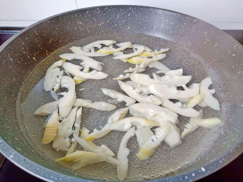 Thịt bò xào với loại chồi non này siêu bổ dưỡng giá lại rất rẻ, tốt cho tiêu hóa - 3
