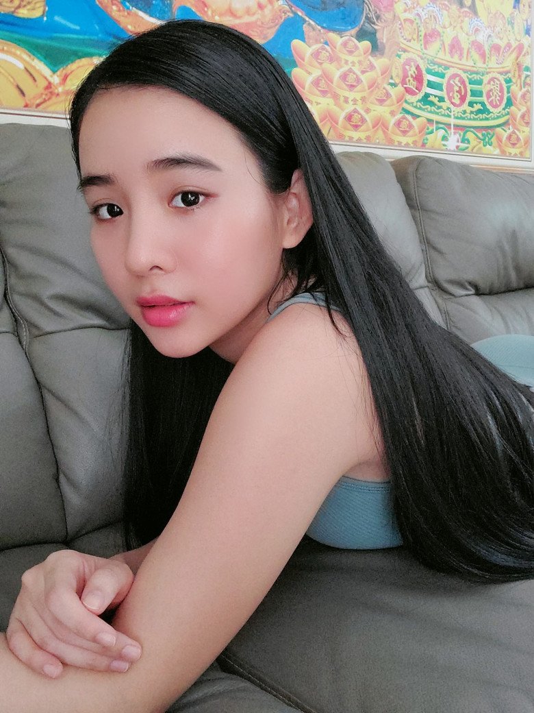Cô bé nhút nhát khiến cố ca sĩ Phi Nhung phá lệ nhận nuôi, 5 năm vụt lớn xinh như hotgirl - 17