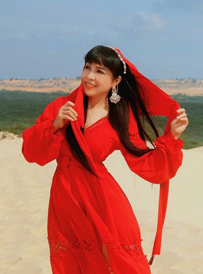 Hoa hậu Điện ảnh 1991 Hương Giang: amp;#34;Đàn ông muốn tự do thì đừng lấy vợamp;#34; - 2
