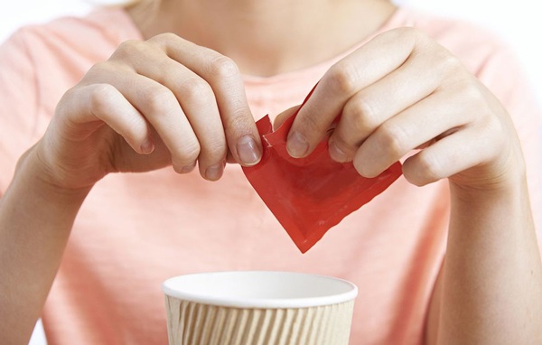 5 thói quen uống cà phê được yêu thích khiến bạn chưa già đã nhăn nheo, trí nhớ kém - 3