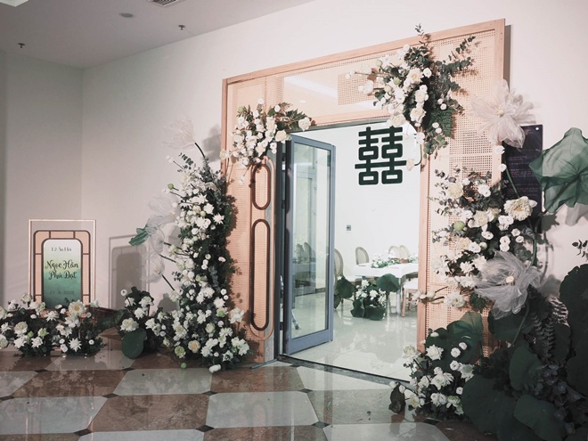 Những đặc sản của Việt Nam cũng được cô dâu tinh tế lựa chọn để thiết đãi các khách mời tới dự lễ.