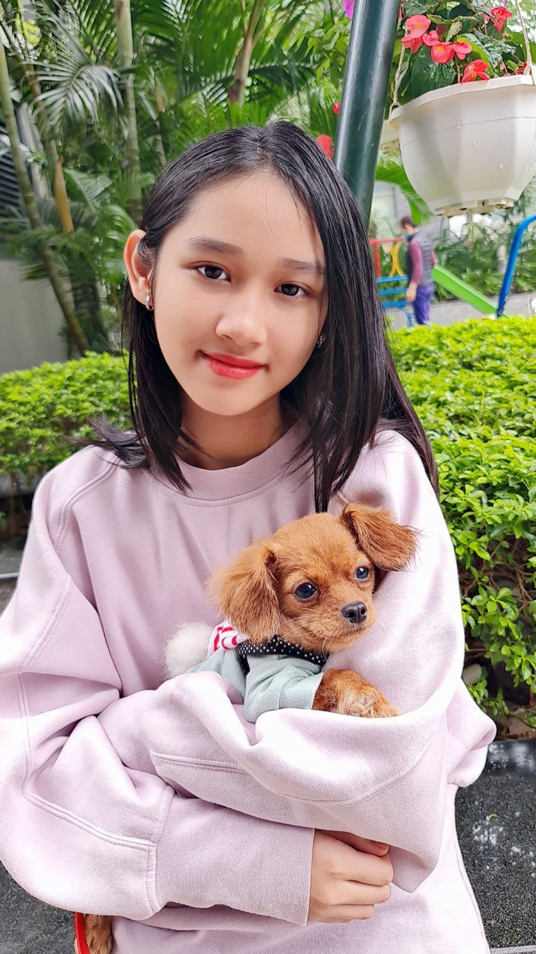 Chính vì thế mà vợ chồng Minh Tiệp rất tự hào khi con gái biết tự lập, sống tình cảm và hiểu chuyện.