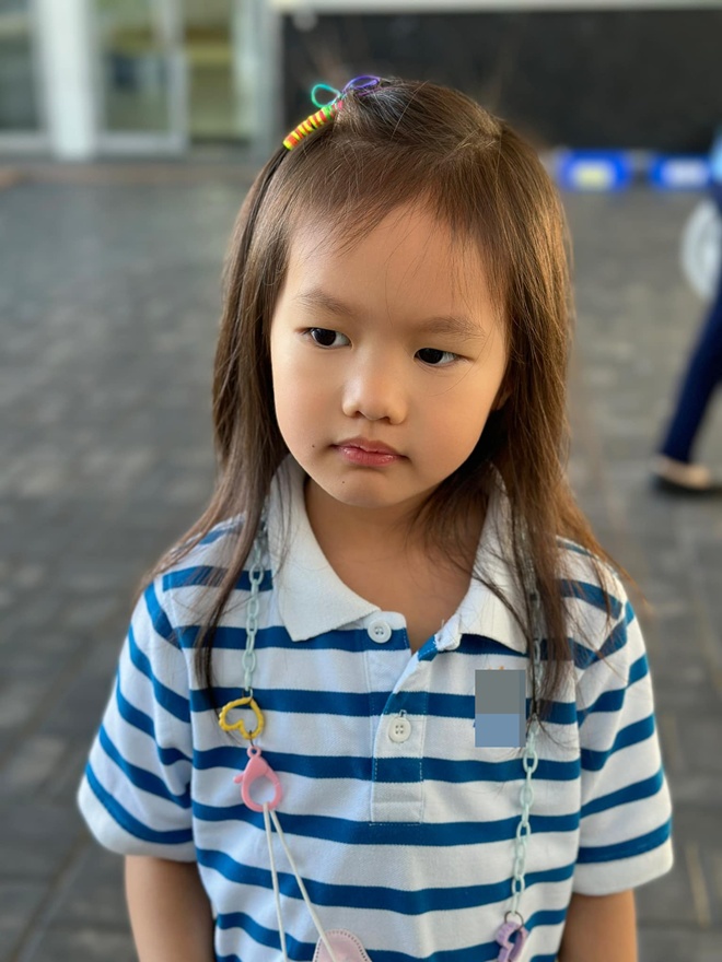 Bồ Câu được khen càng lớn càng xinh xắn, dễ thương.