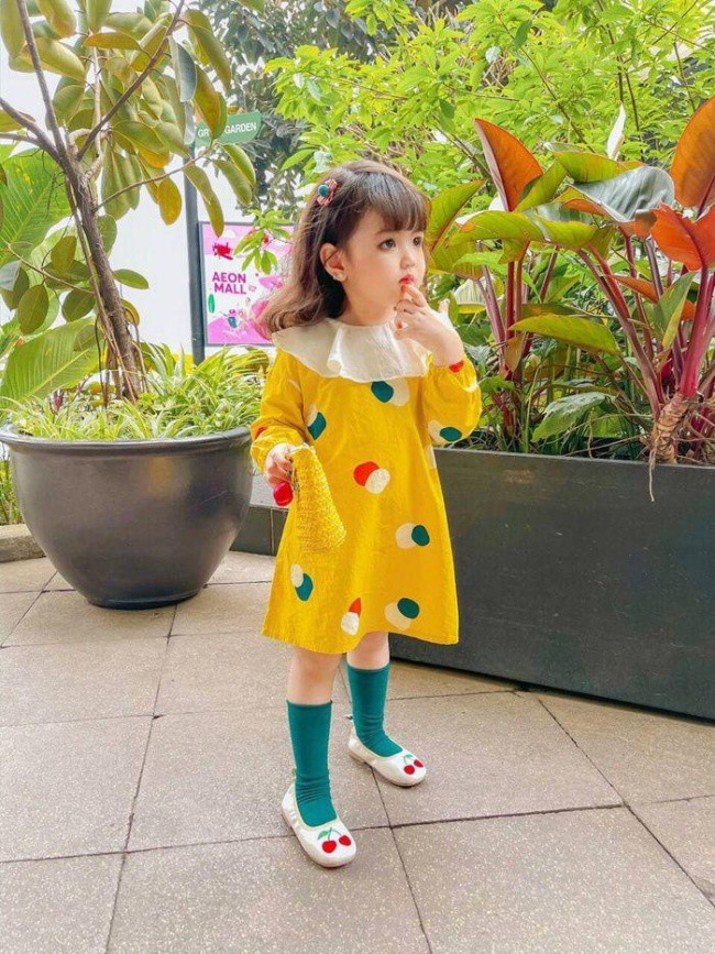 amp;#34;Con gái thiên thầnamp;#34; tìm chồng giàu cho Quỳnh Kool: Kiếm hàng chục triệu/tháng, giống Thu Quỳnh như đúc - 14