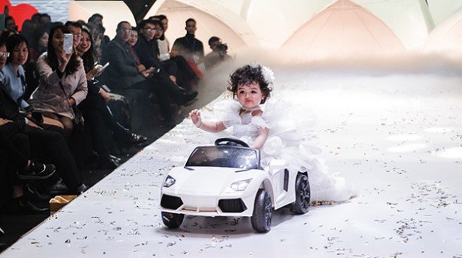 amp;#34;Con gái thiên thầnamp;#34; tìm chồng giàu cho Quỳnh Kool: Kiếm hàng chục triệu/tháng, giống Thu Quỳnh như đúc - 15