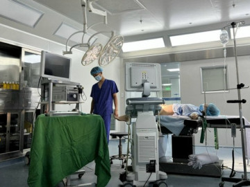 Mẹ bầu nhập viện cấp cứu vì thai 19 tuần mà tử cung đã mở gần hết, thai nhi chui ra tận cửa âm đạo