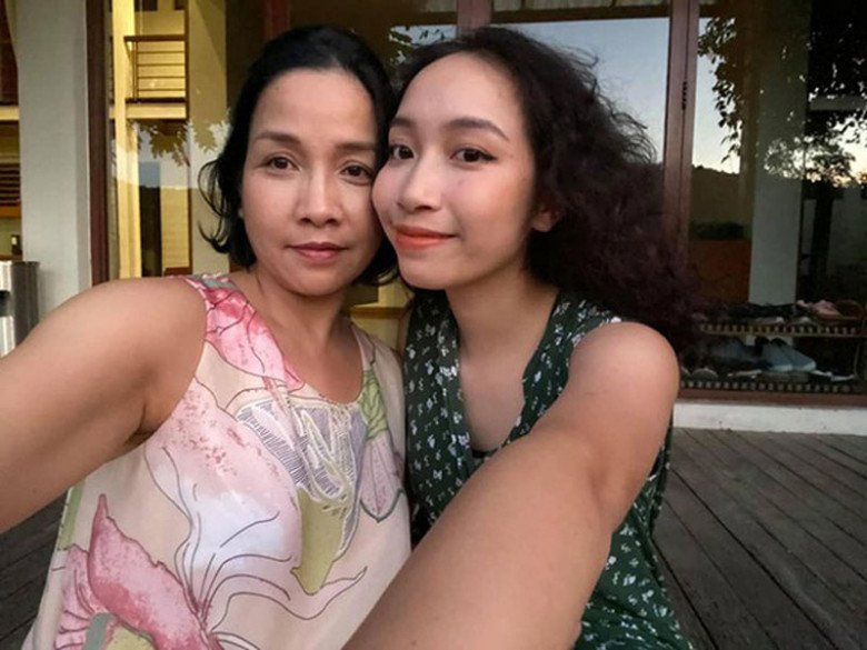 Con gái diva Mỹ Linh khoe mặt mộc, nhan sắc hệt bản sao của mẹ ngày trẻ - 6