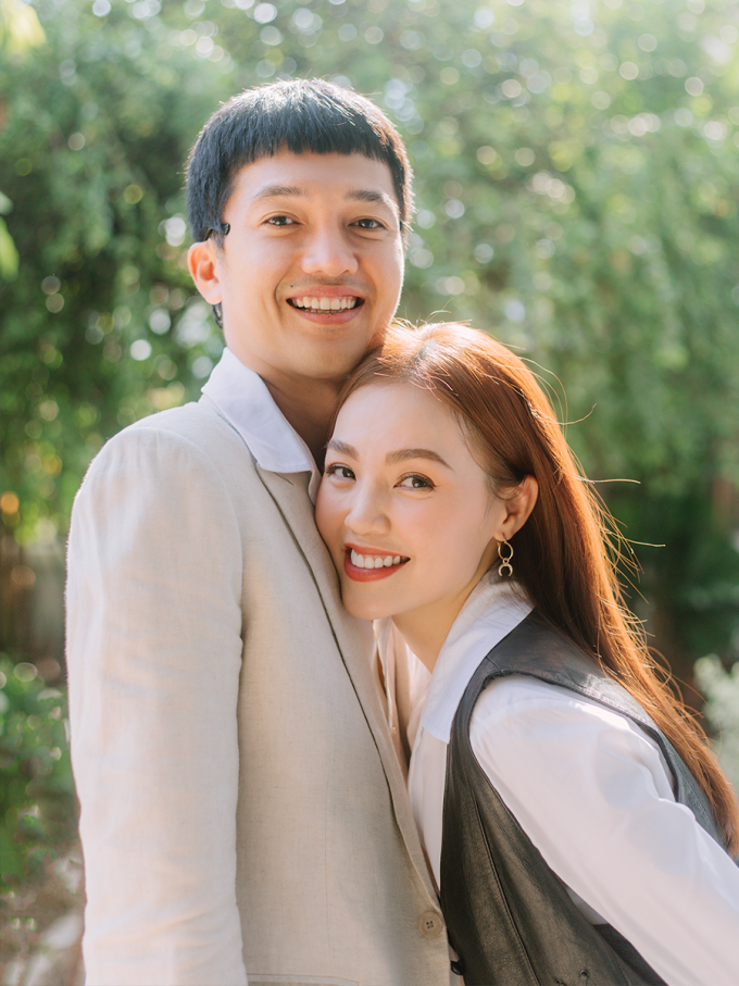 Quang Tuấn tiết lộ nhờ Linh Phi cho leo cây mà lấy được cảm tình ba mẹ vợ.