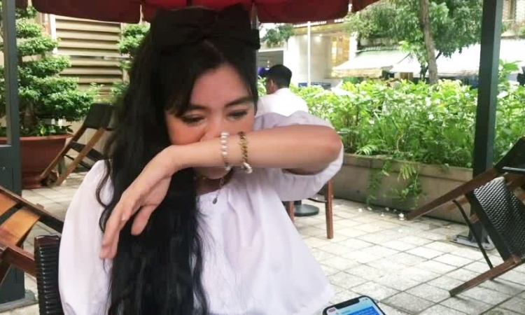 Elly Trần “bóc phốt chồng Tây và nhận được sự ủng hộ lớn từ dân mạng. 