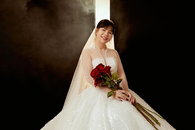 Nữ diễn viên lần thứ 2 đề cập chuyện tái hôn liền nhận câu trả lời sâu sắc từ con trai.
