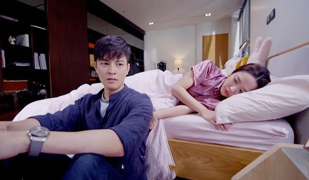 Thương vợ nên tôi chẳng dám đòi hỏi, chỉ biết nhìn cô ấy thở dài. (Ảnh minh họa)