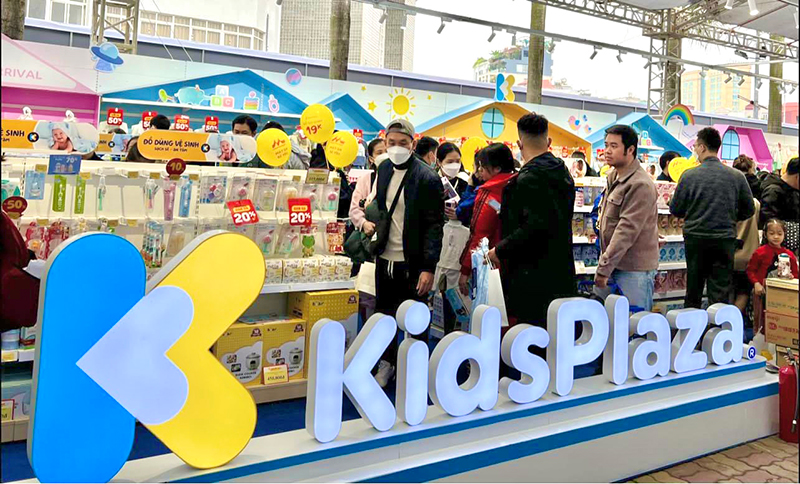 View - Hàng nghìn mẹ bỉm háo hức tham gia Festival Mẹ Bầu và Em Bé do KidsPlaza tổ chức