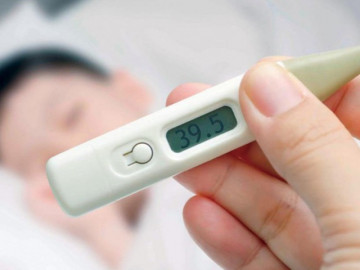 Nhiều trẻ nhập viện vì viêm màng não, bác sĩ cảnh báo việc cần làm ngay để phòng bệnh, tránh biến chứng