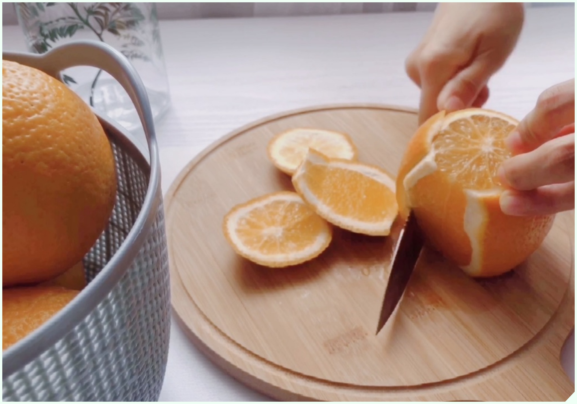 Vắt cam đừng làm theo cách cũ, hãy nhớ 3 điểm này, nước cam ngọt, thơm, không đắng chút nào, giữ nguyên chất dinh dưỡng.