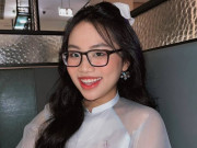 Giải trí - Phương Mỹ Chi bất ngờ làm "cô giáo dạy Văn", loạt khán giả là "fan cứng" ùa vào bình luận?