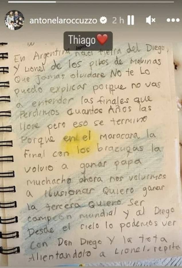 Tờ giấy con trai viết cho Messi trong trận chung kết World Cup 2022 giúp ông bố ghi liền 2 bàn - 5