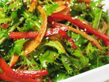 Loại rau ngon giàu canxi gấp nhiều lần nước hầm xương, lại giúp da mọng ẩm giữa mùa khô lạnh