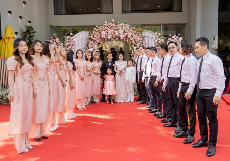 Chuyện tình Khánh Thi - Phan Hiển: Gặp nhiều sóng gió, từng không ít lần bị gièm pha, có chia sẻ tiêu cực - 7