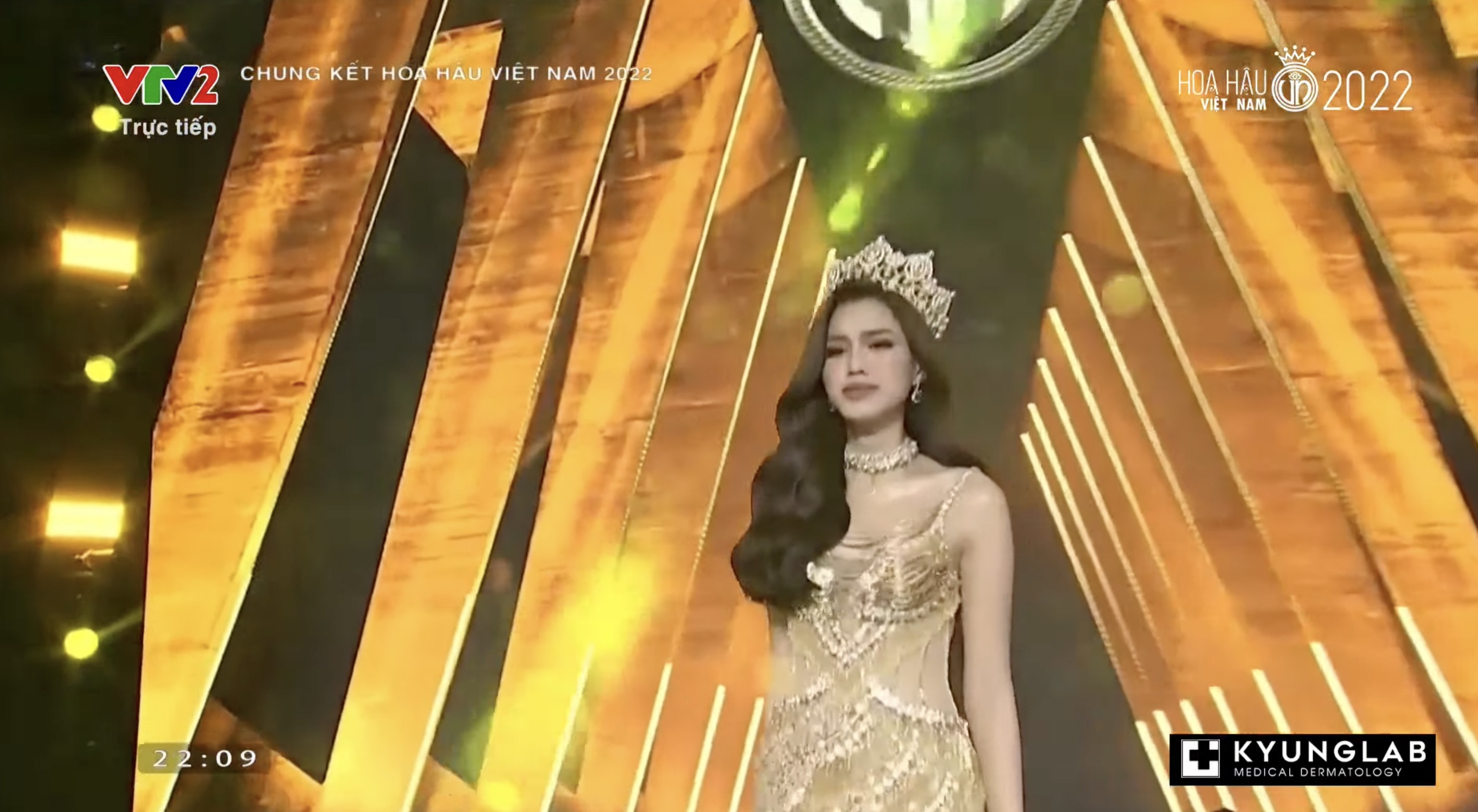 Chung kết Hoa hậu Việt Nam 2022: Tân Hoa hậu chính thức gọi tên Huỳnh Thị Thanh Thuỷ - 11