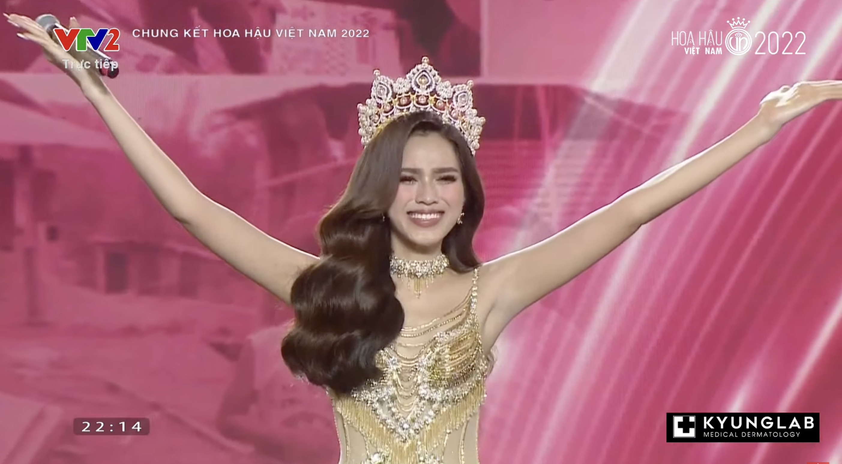 Chung kết Hoa hậu Việt Nam 2022: Tân Hoa hậu chính thức gọi tên Huỳnh Thị Thanh Thuỷ - 15