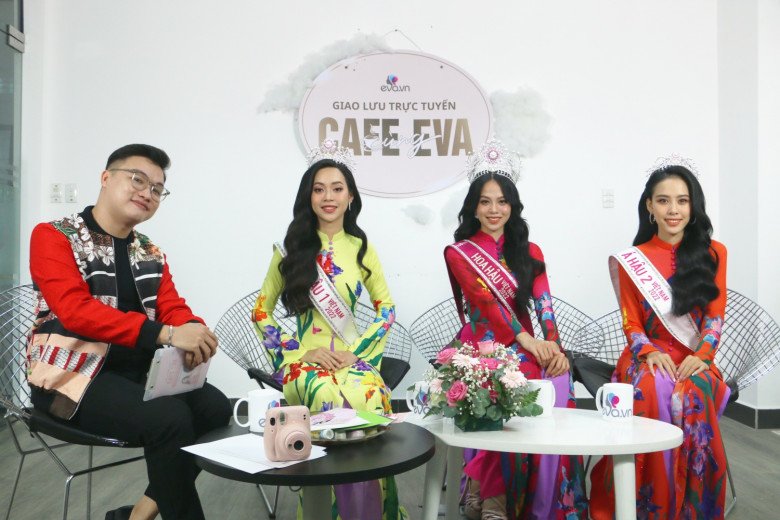 Top 3 Hoa hậu Việt Nam 2022 diện áo dài Xuân đổ bộ tại Cafe cùng Eva - 1