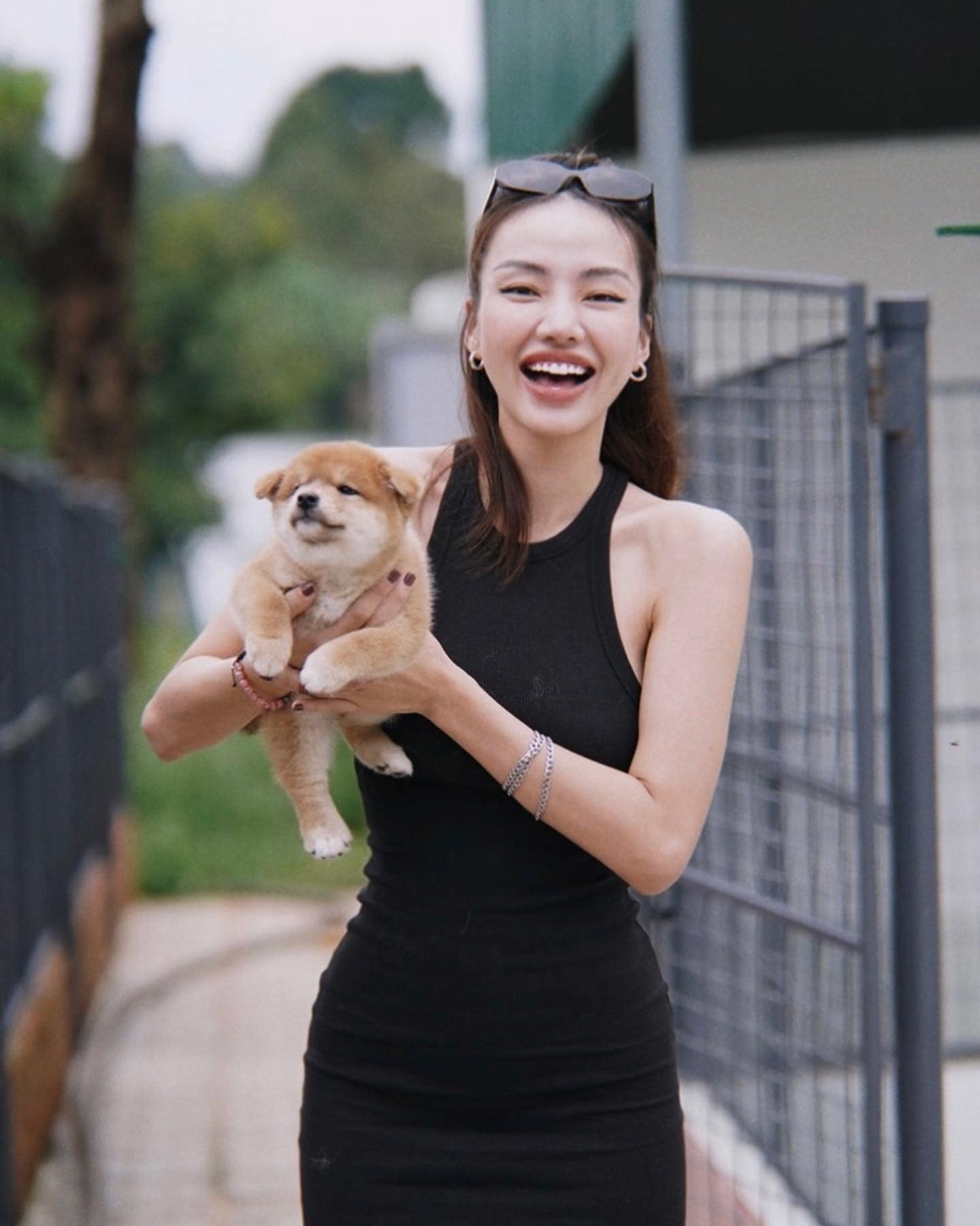 Nữ ca sĩ làm Hồ Ngọc Hà tức, giận: Vừa công khai con trai ruột giấu suốt 8 năm, cậu bé đẹp như trai Hàn - 29