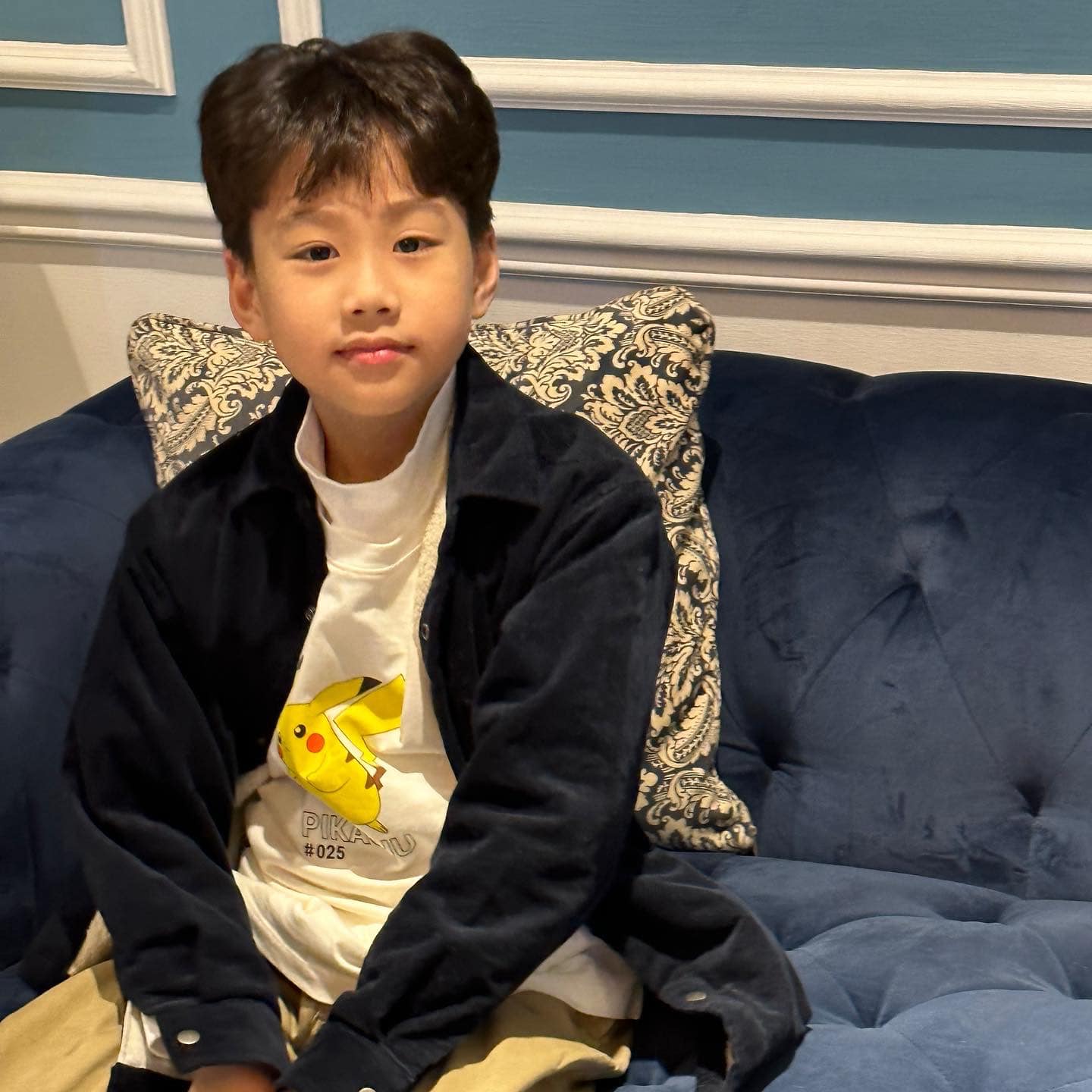 Nữ ca sĩ làm Hồ Ngọc Hà tức, giận: Vừa công khai con trai ruột giấu suốt 8 năm, cậu bé đẹp như trai Hàn - 8