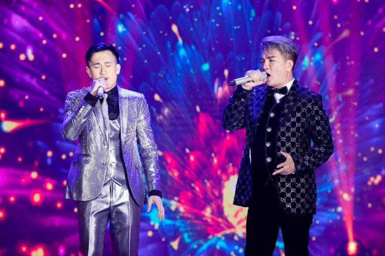 Dương Triệu Vũ có màn song ca ca khúc Lạc mất mùa Xuân cùng Đàm Vĩnh Hưng.