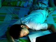 Sức khỏe - Thấy con trai tuổi teen thủ dâm, mẹ chỉ khuyên nhẹ một câu, hội phụ huynh rào rào tán thưởng nhưng bác sĩ nói “sai rồi”