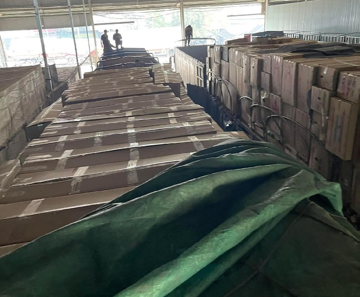 Loài hoa “quý tộc” vào mùa, thương lái chỉ cách chọn để được amp;#34;hàngamp;#34; chuẩn đẹp chơi Tết - 7