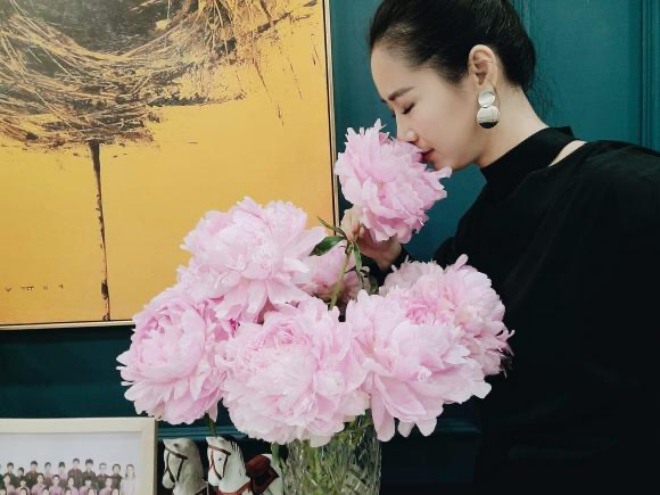 Hoa hậu Dương Thùy Linh bất ngờ khoe căn biệt thự đẳng cấp mới tậu vào dịp cuối năm - 8