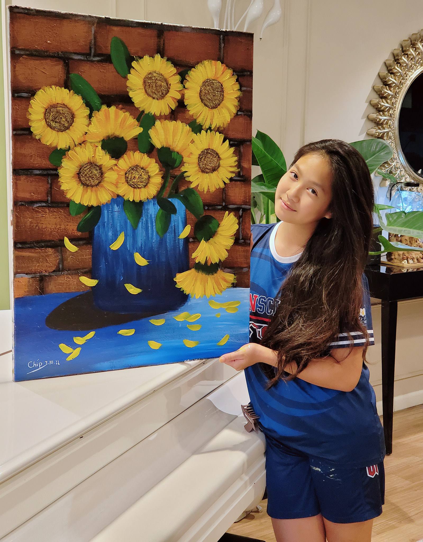 Con gái Mạnh Trường thích vẽ tranh, nhảy múa...