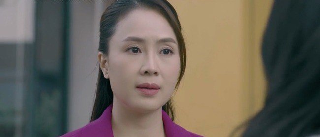 Danh tính tiểu thư amp;#34;đánh ghenamp;#34; Hồng Diễm, từng amp;#34;cặpamp;#34; Sơn Tùng-MTP: Từ phong cách tới sắc vóc đều lấn lướt - 2