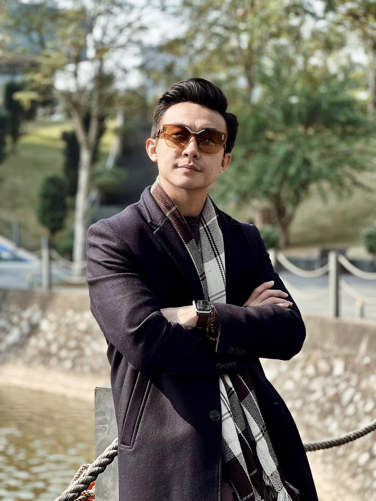 Chồng BTV của Lê Âu Ngân Anh phát tướng, bụng căng tràn sau đám cưới, thấy có lỗi khi bị vợ chê - 9