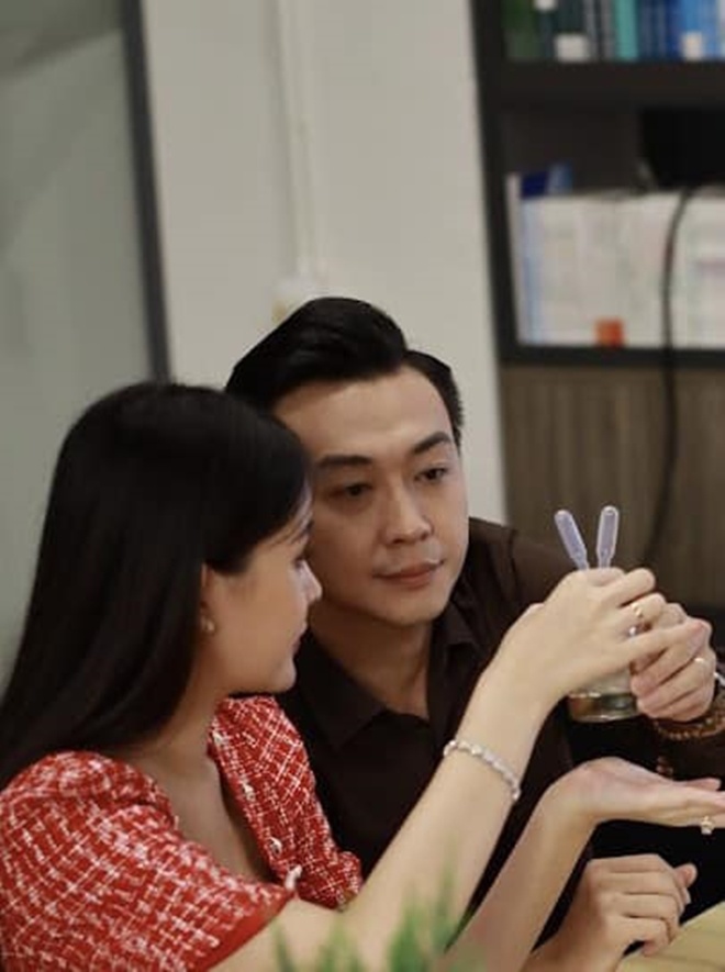 Chồng BTV của Lê Âu Ngân Anh phát tướng, bụng căng tràn sau đám cưới, thấy có lỗi khi bị vợ chê - 4