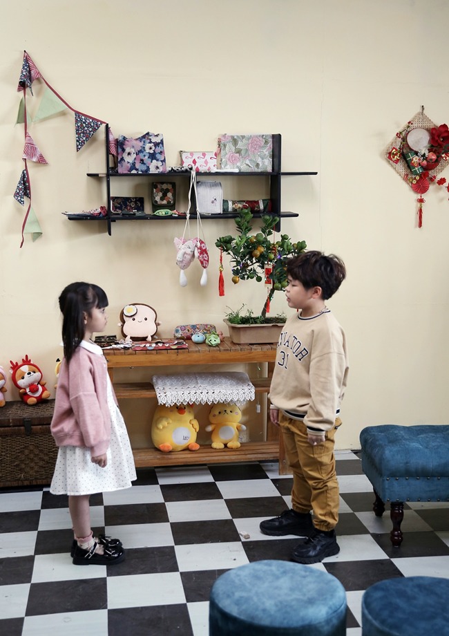 Hậu truyện Thương Ngày Nắng Về: amp;#34;Con traiamp;#34; Hồng Đăng mang bạn gái xinh như thiên thần về ra mắt nhà bà Nga - 5