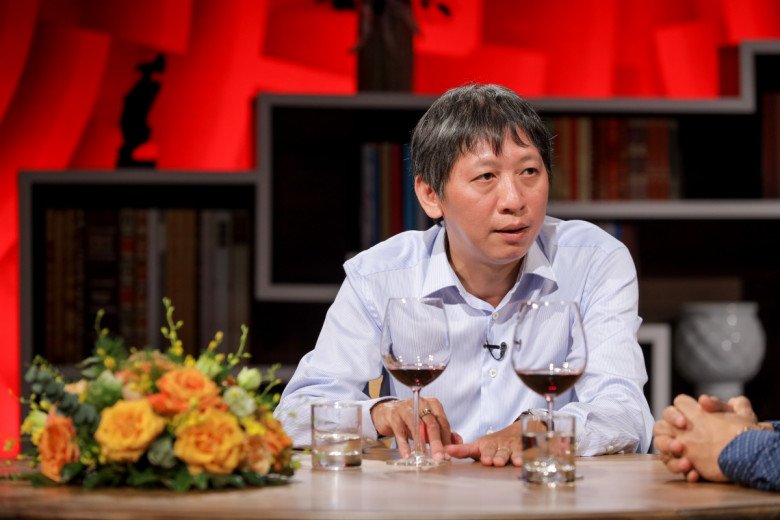 Sau khi chia tay, anh cảm thấy may mắn bởi mẹ 2 đứa nhỏ rất văn minh, luôn tạo điều kiện để bố con gần gũi như chưa hề có sự chia cách. 