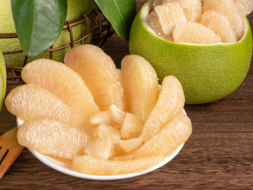 Ai cũng nghĩ ăn trái cây sau bữa tối là tốt nhưng hóa ra nhầm to, có loại quả cần cạch mặt vào...