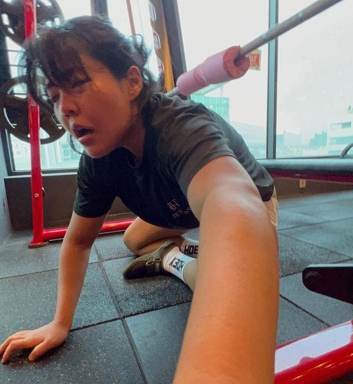 Yang Soobin tập luyện tới điên cuồng. Cô không ngại show những khoảnh khắc trông mình tã nhất ở phòng tập gym.