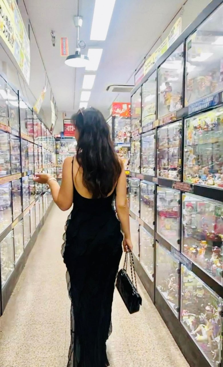 View - Vợ cũ Shark Bình khoe cận dung nhan, người khen trẻ, người góp ý nên đập tiền trùng tu nhan sắc