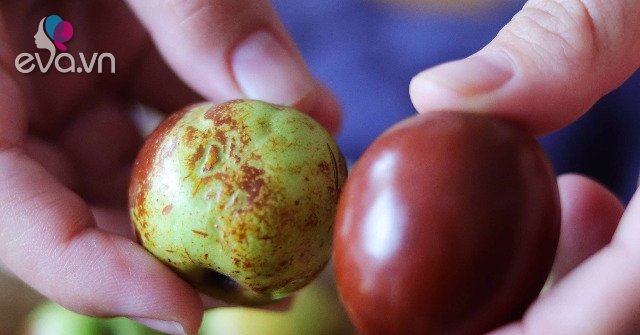 View - Mua hồng táo chọn quả có vỏ nâu đỏ hay màu hỗn hợp thì ngon, người trồng chỉ cách bất ngờ