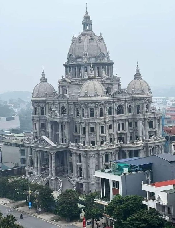View - Cận cảnh tòa lâu đài nghìn tỷ của đại gia Phú Thọ
