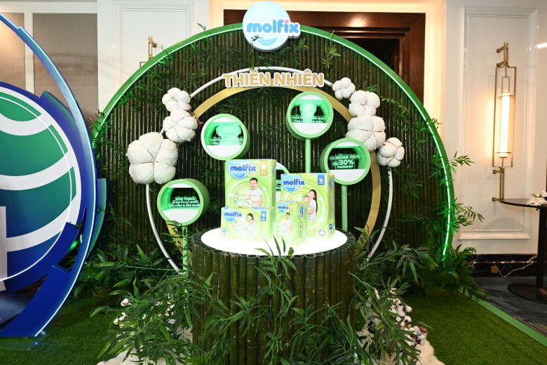MOLFIX cải tiến mới mỏng hơn 30%, siêu thoáng khí, bảo vệ bé yêu tránh xa hầm bí.