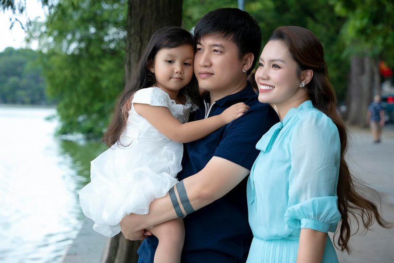 amp;#34;Sao Maiamp;#34; Nguyễn Ngọc Anh: Từng trắc trở đường tình, nay hạnh phúc bên chồng trẻ kém tuổi và ái nữ siêu đáng yêu - 9