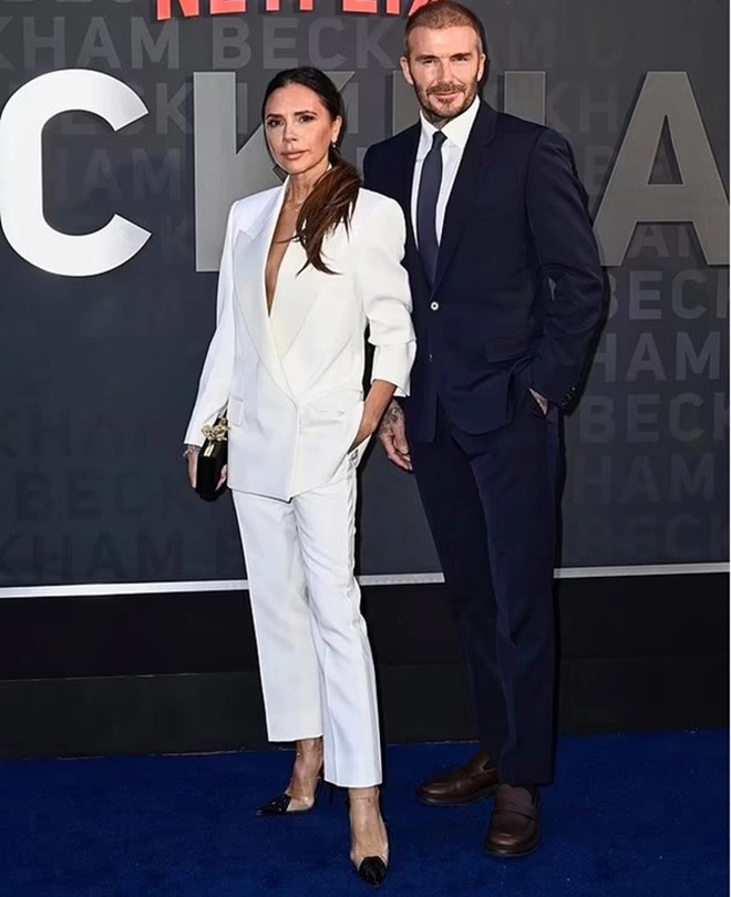 Bê bối ngoại tình của chồng là điều amp;#34;bất hạnh nhấtamp;#34; trong cuộc đời Victoria, Beckham khẳng định vợ là tất cả - 1